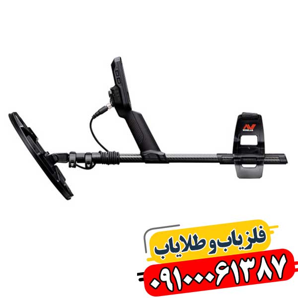 نمای نزدیک نمایشگر فلزیاب مانتیکور و قابلیت‌های تفکیک فلزات 09100061387