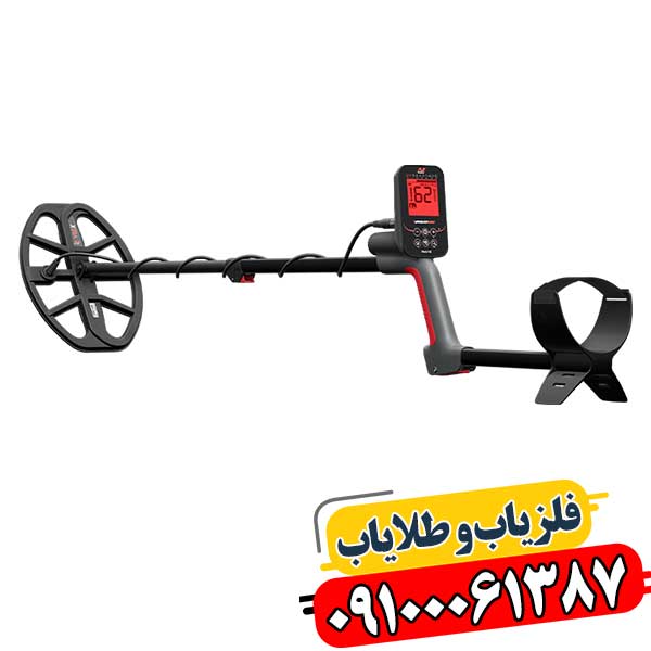 نمای نزدیک کویل V12X فلزیاب Vanquish 560 و دکمههای تنظیمات دستگاه 09100061387